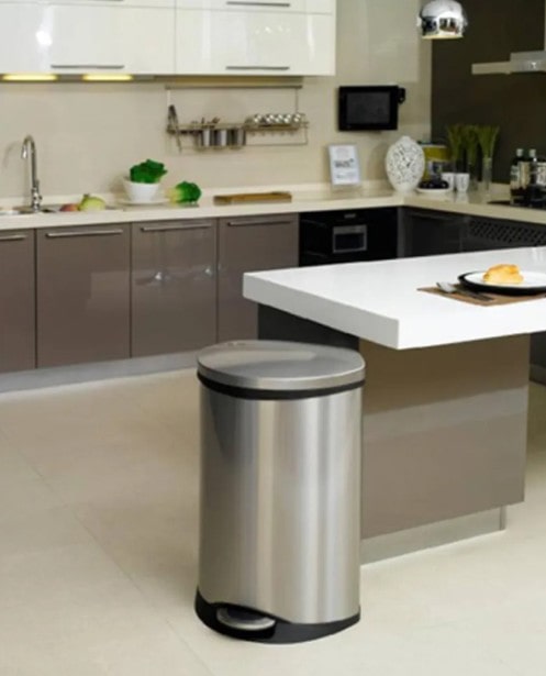 Thùng rác inox đạp chân 6L - TRAY6084 dùng trong phòng wc, vệ sinh