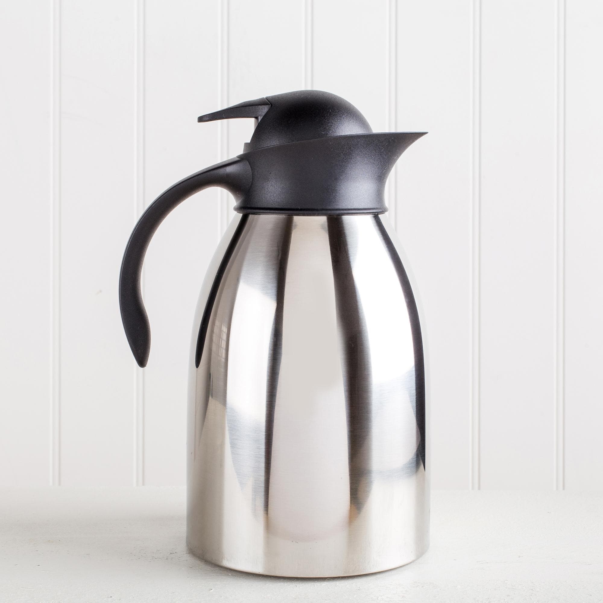 Bình đựng nước giữ nhiệt inox 2L - TP6970903 nắp nhựa đen