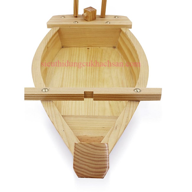 Thuyền trưng bày shushi bằng gỗ